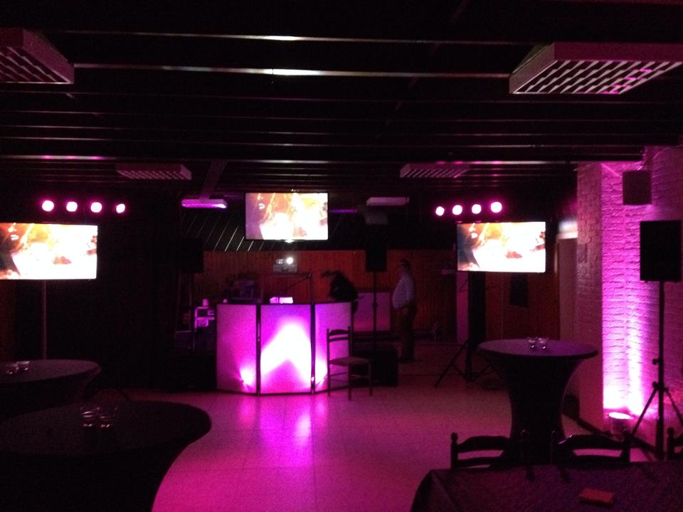 Verhuurders van geluidsinstallaties Lokeren Discobar Deluxe